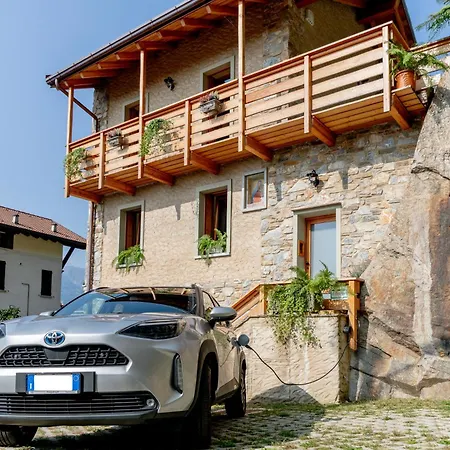 Green Chalet Scalotta - Nature Relax Lake View With Private Jacuzzi And Spa Dervio